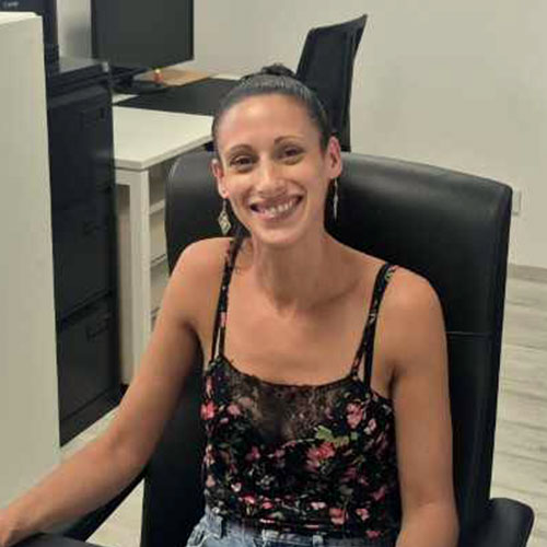 Portrait de l'assistante administrative NERIB